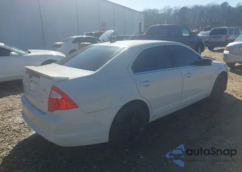 2011 Ford Fusion Se z USA, uszkodzony, nr VIN 3FAHP0HA8BR205859